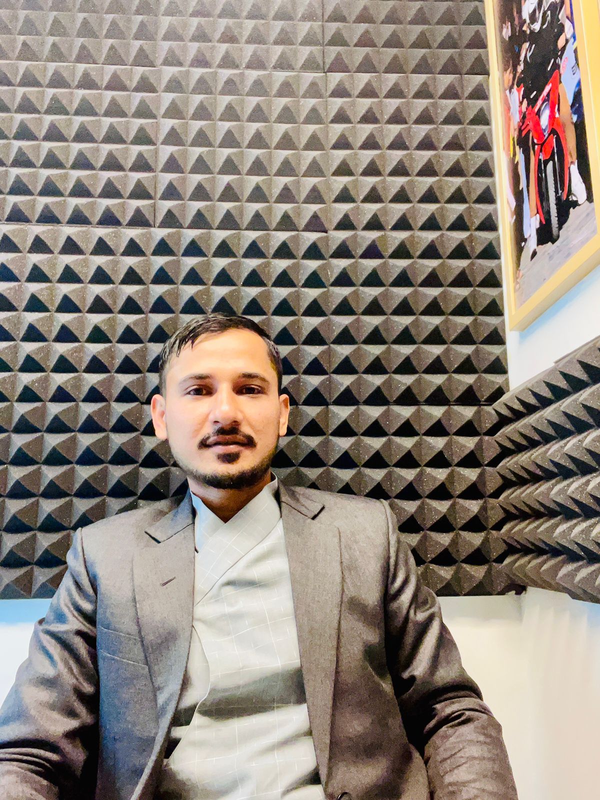 Niroj  Archarya